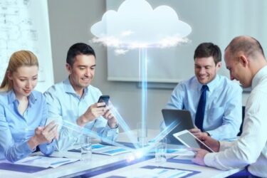 Cloud computing bedrijf samenwerken