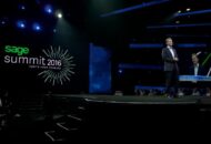 Stephen Kelly, ceo van Sage, spreekt tijdens Sage Summit in Chicago