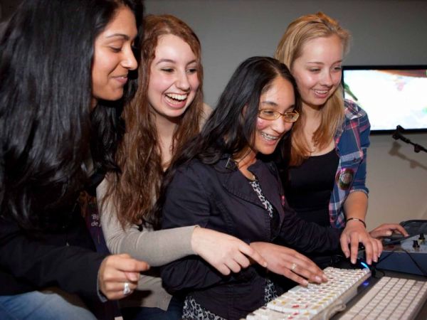 Meisjes, vrouwen en ICT, fotograaf:  Liesbeth Dingemans