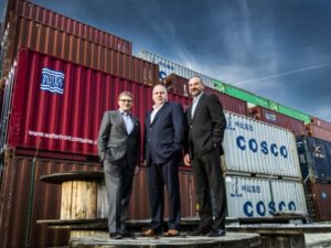 Mark De Keyser (coo), Luc De Clerck (ceo) en Patrick De Deken (voorzitter) van Avantida