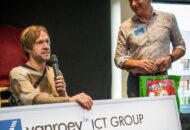 Marc Herremans krijgt cheque van VanRoey.be