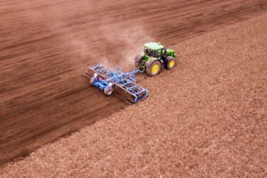 Boer tractor graan