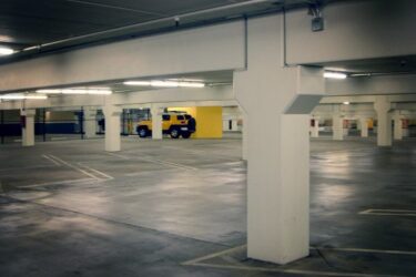 parkeergarage parkeerplaats