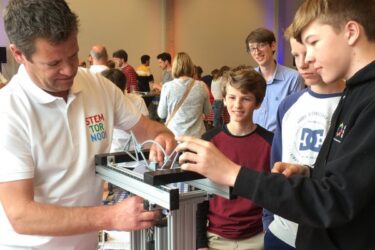 School robot bouwen wedstrijd