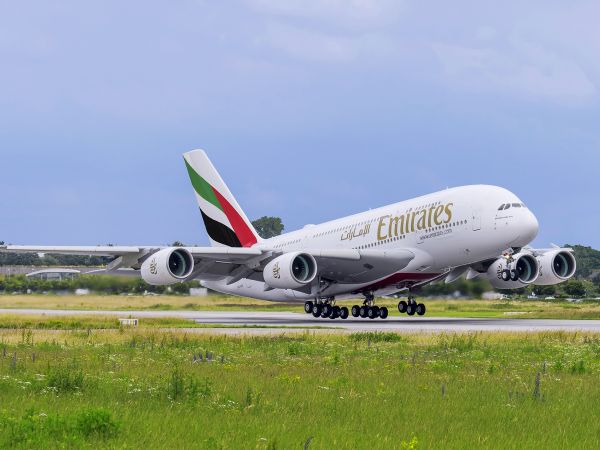 Emirates airlines vliegtuig