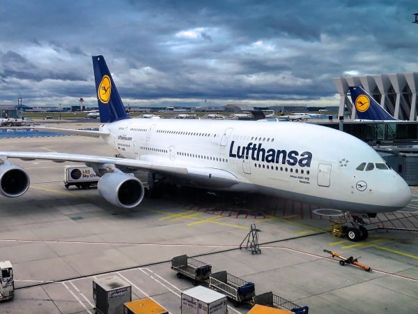 lufthansa vliegtuig airbus