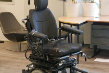 AI-rolstoel, zelflerende rolstoel