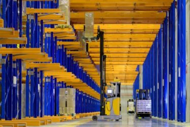 AGV magazijn opslag logistiek