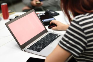 student laptop onderwijs